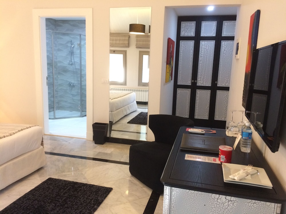 Cherry Blossom Boutique Hotel 41/69