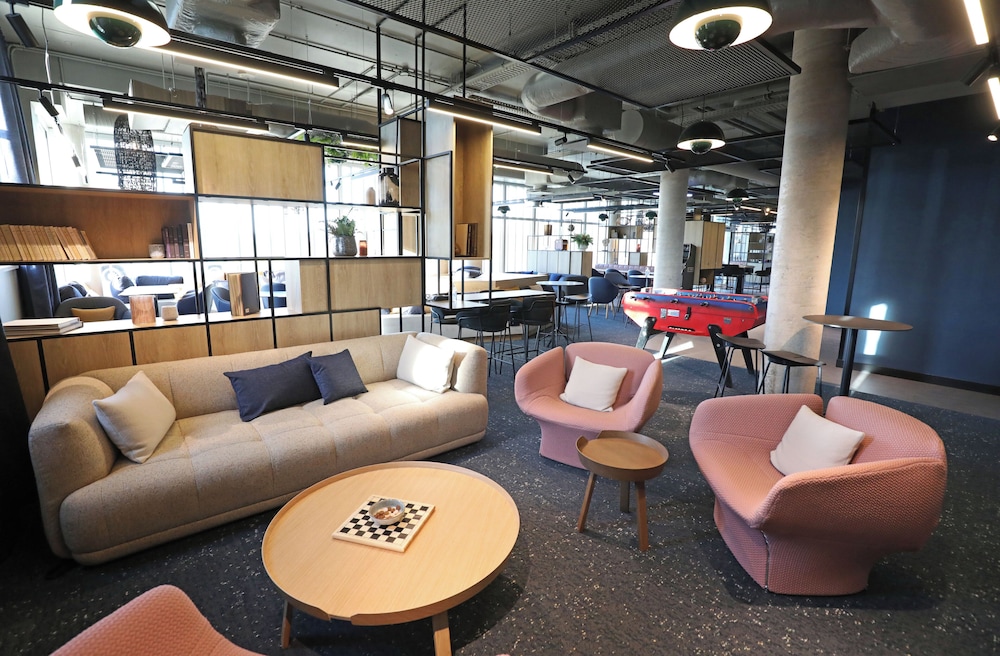 Ibis Bourgoin Jallieu Medipole 26/48