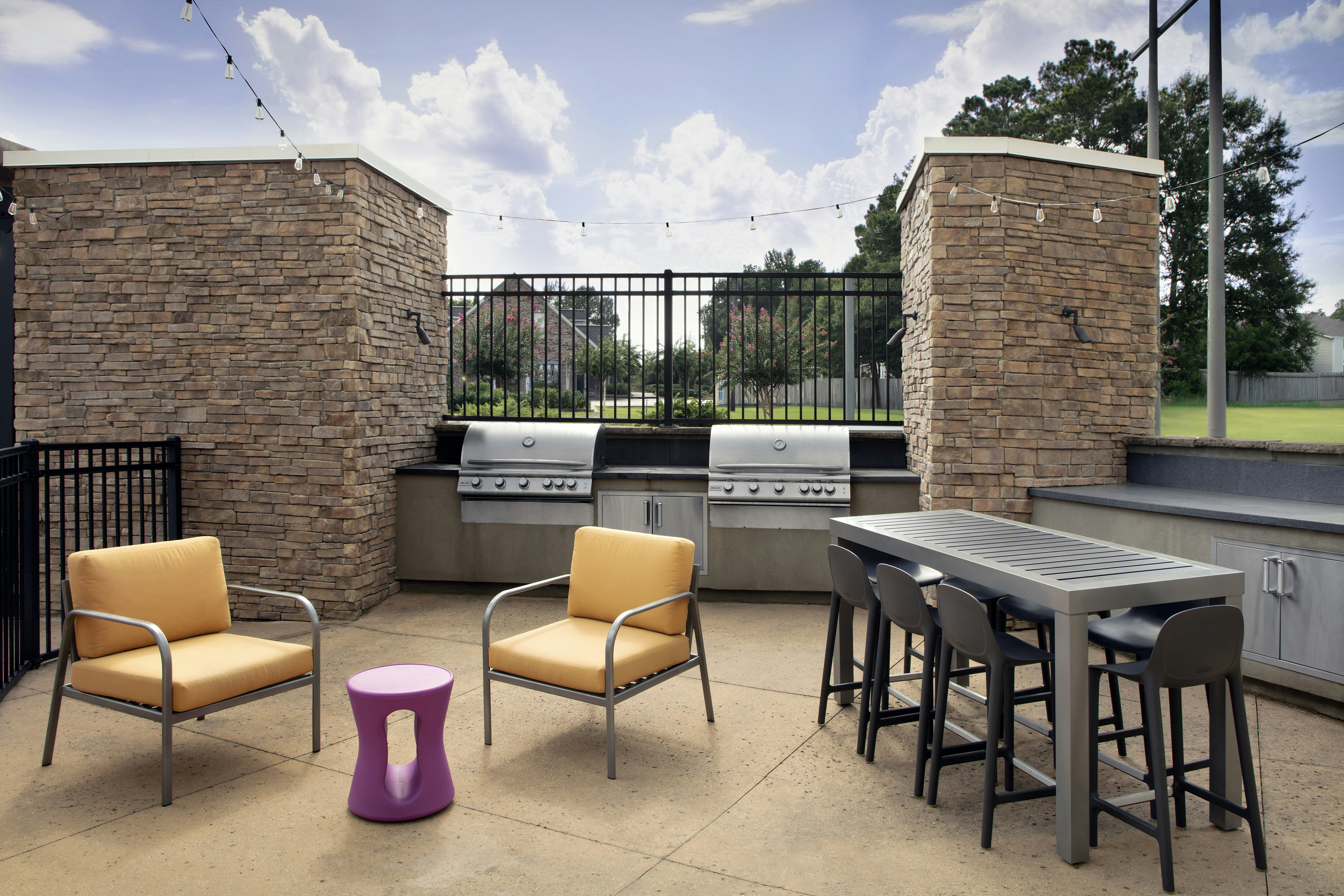 Hampton Inn by Hilton Hattiesburg 16/29