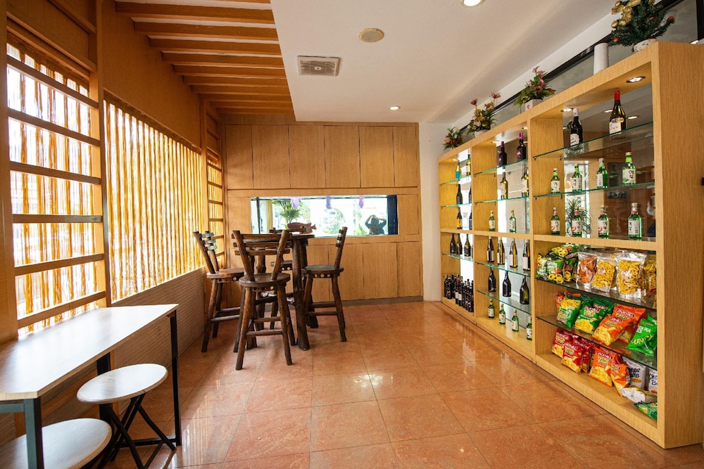Lovina Inn Penuin 19/22