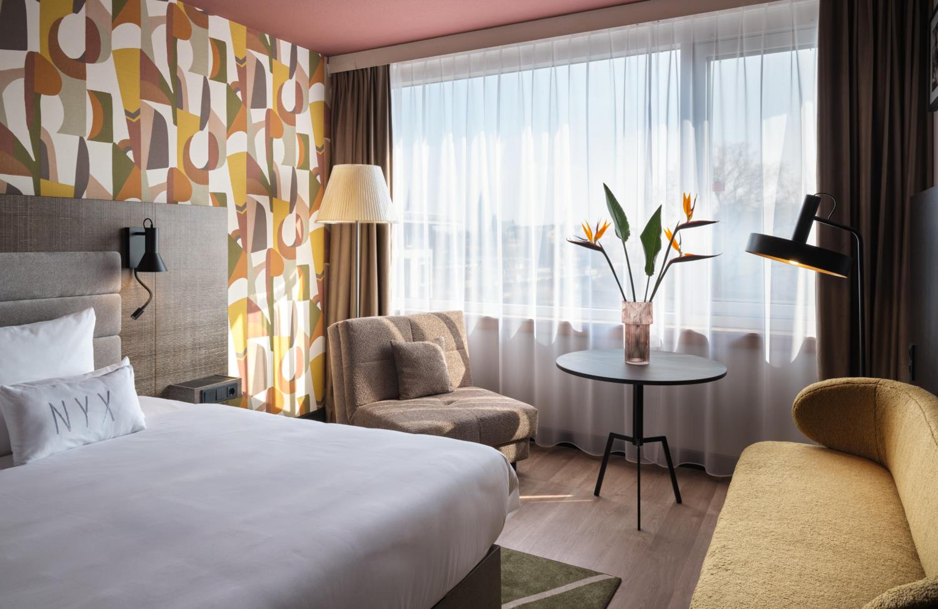 Space, Double Bed