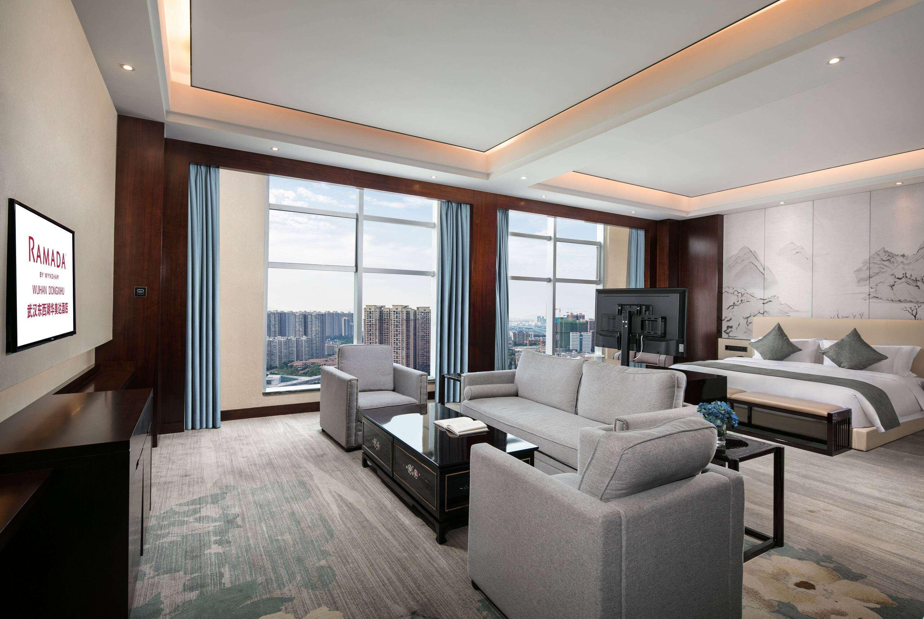 Ramada by Wyndham Wuhan Dongxihu 23/35