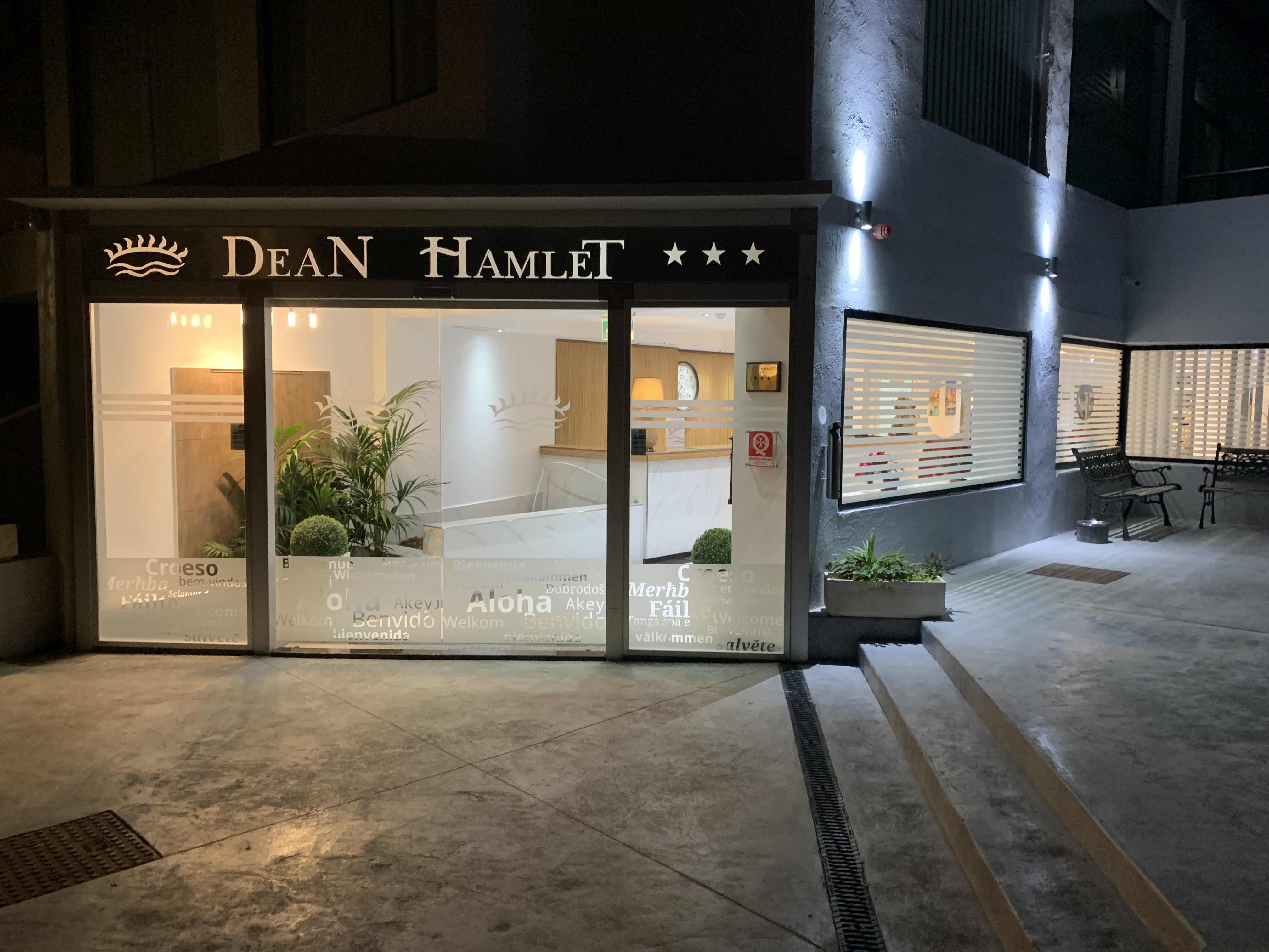 Dean Hamlet Hotel 17/27