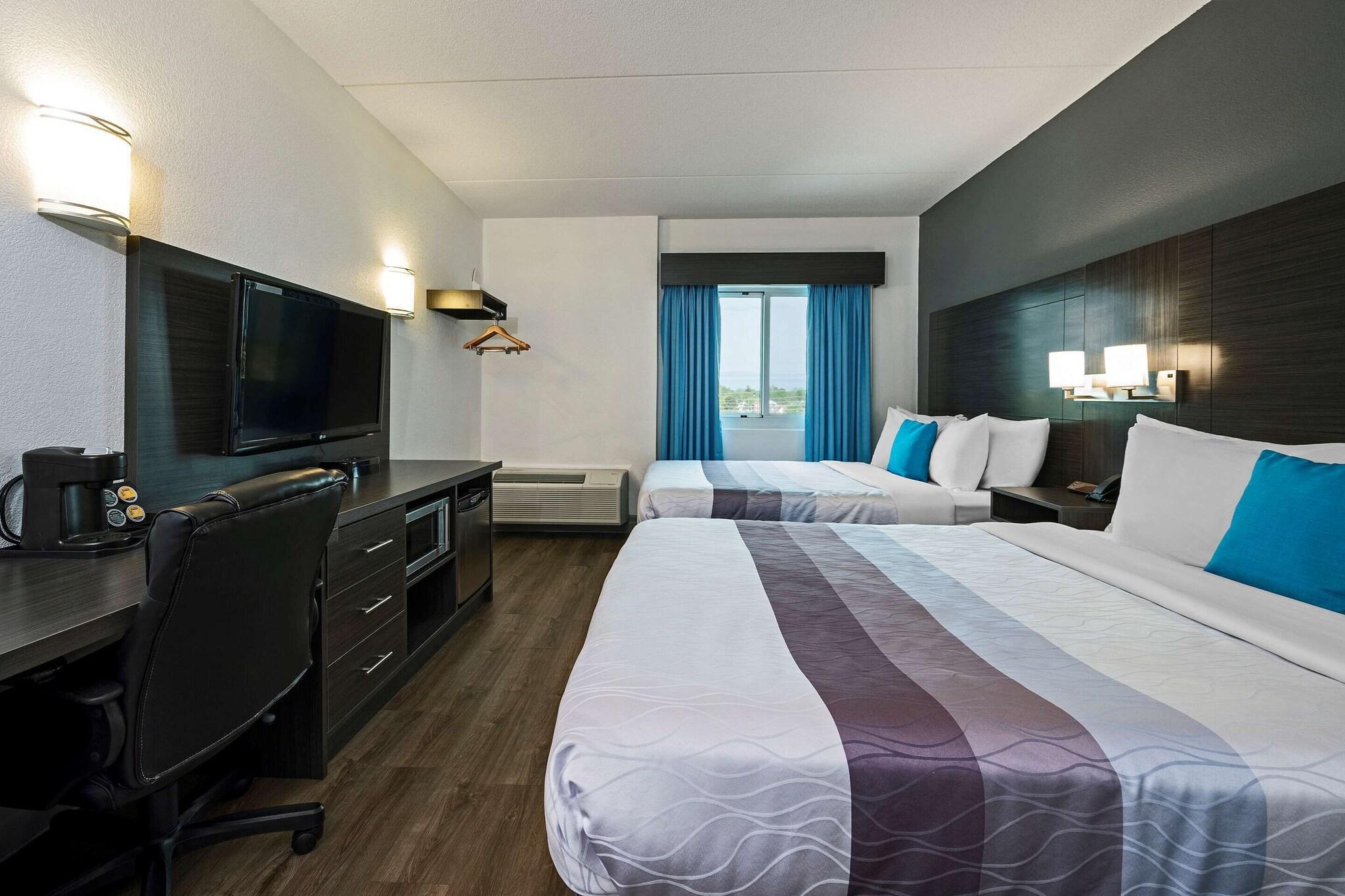 Efficiency, 2 Queen Beds, Accessible