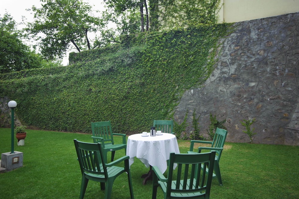 HOTEL JAI 18/18