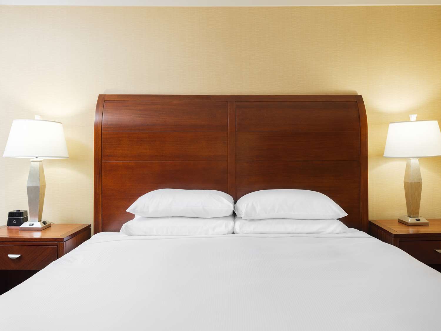 Pure, Wellness, King Bed