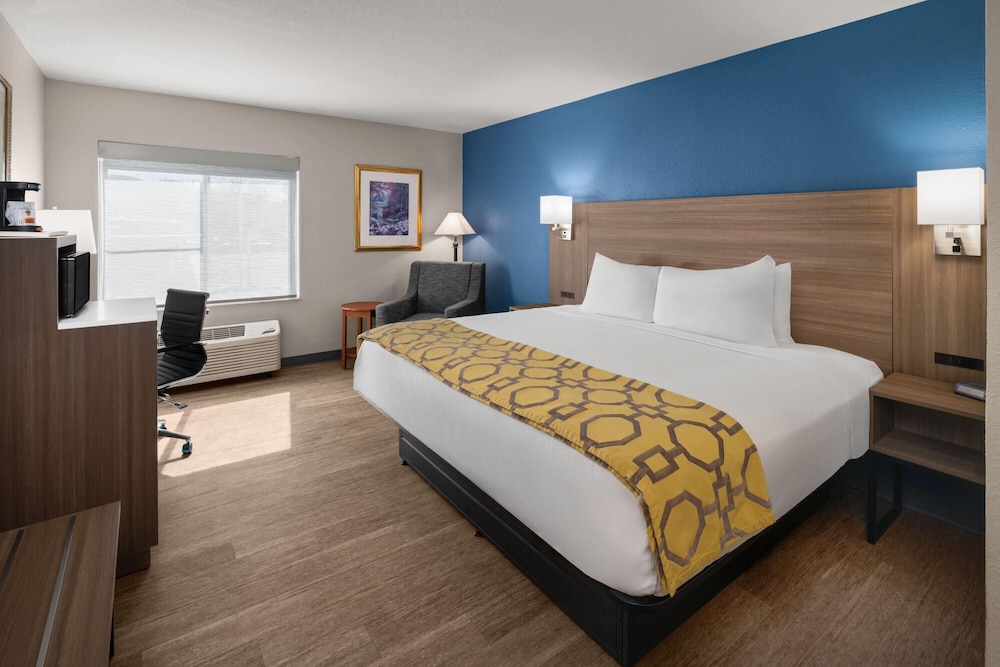 غرفة بسرير كينج لذوي الإعاقة، Baymont By Wyndham Salida 6/10