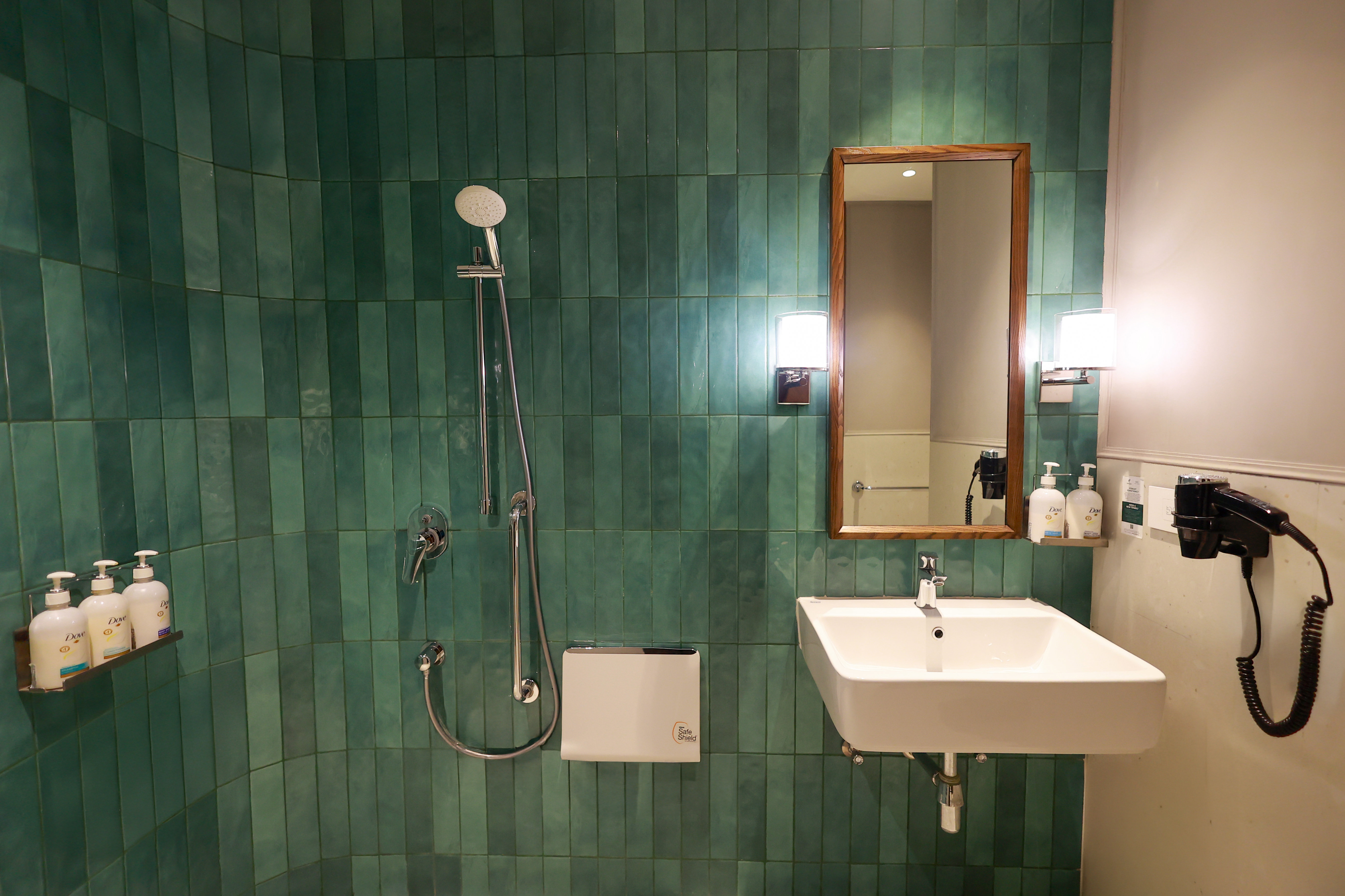 Holiday Inn New Delhi Mayur Vihar Noida 74/74