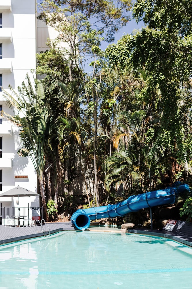 Greenmount Beach Resort 48/62