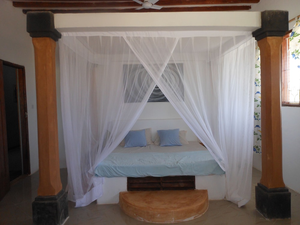 Mbuyuni Beach Village 29/83
