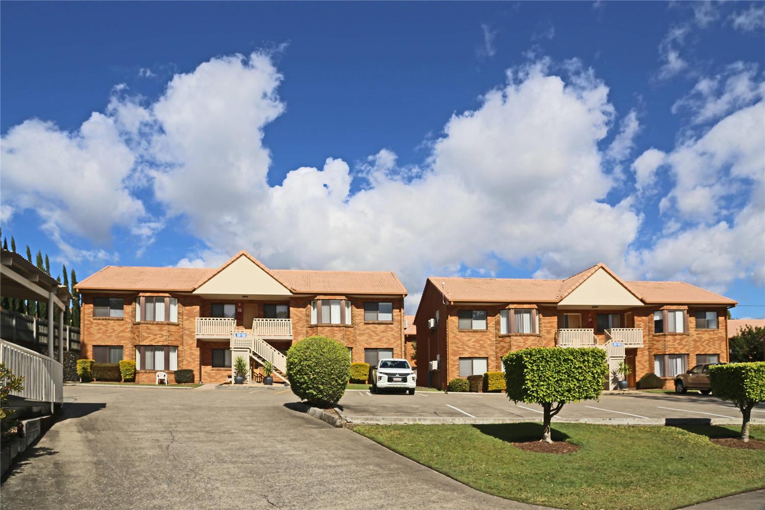 Quality Hotel Robertson Gardens 38/42