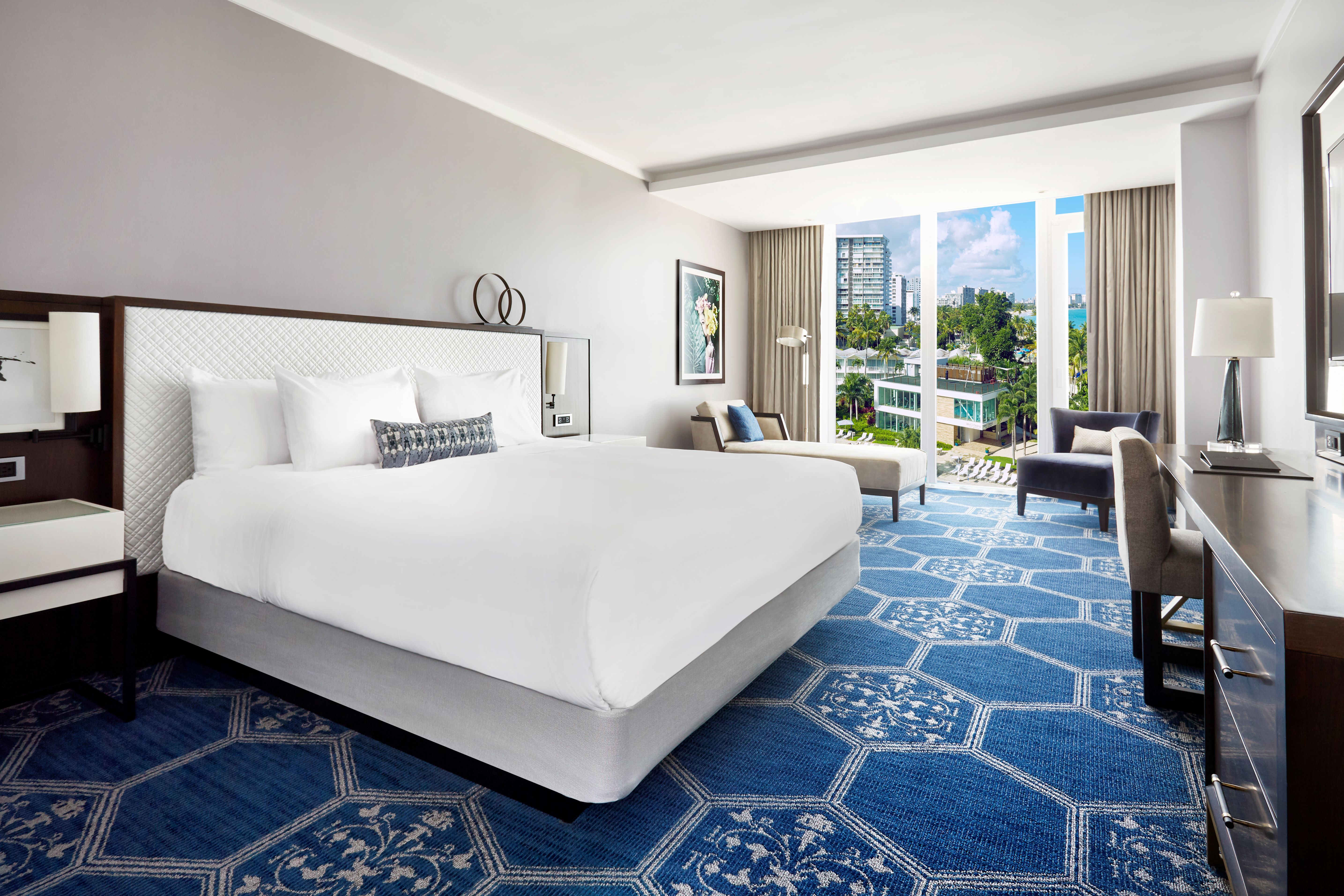 Deluxe, King Bed, Partial Ocean View, Grand Tower، Fairmont El San Juan Hotel 9/10