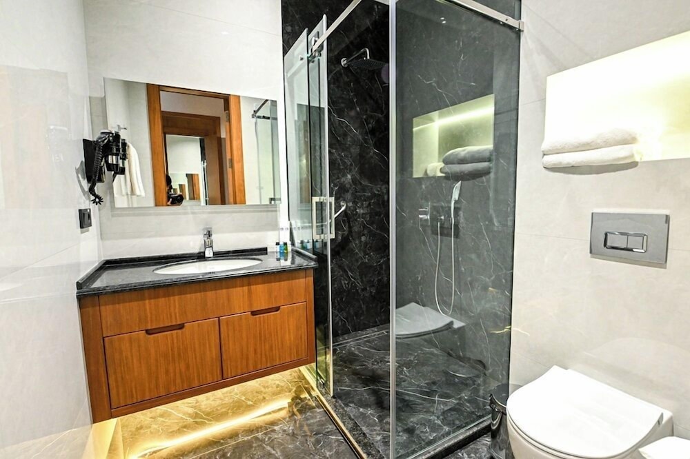 Consti Hotel Tashkent 61/63