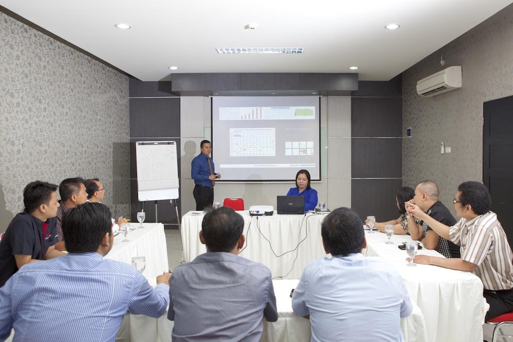 Cordela Hotel Medan 44/46