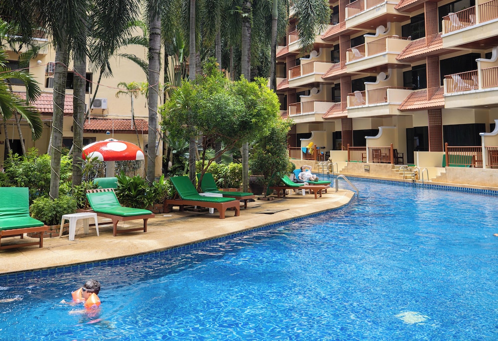 Baumanburi Hotel 9/67
