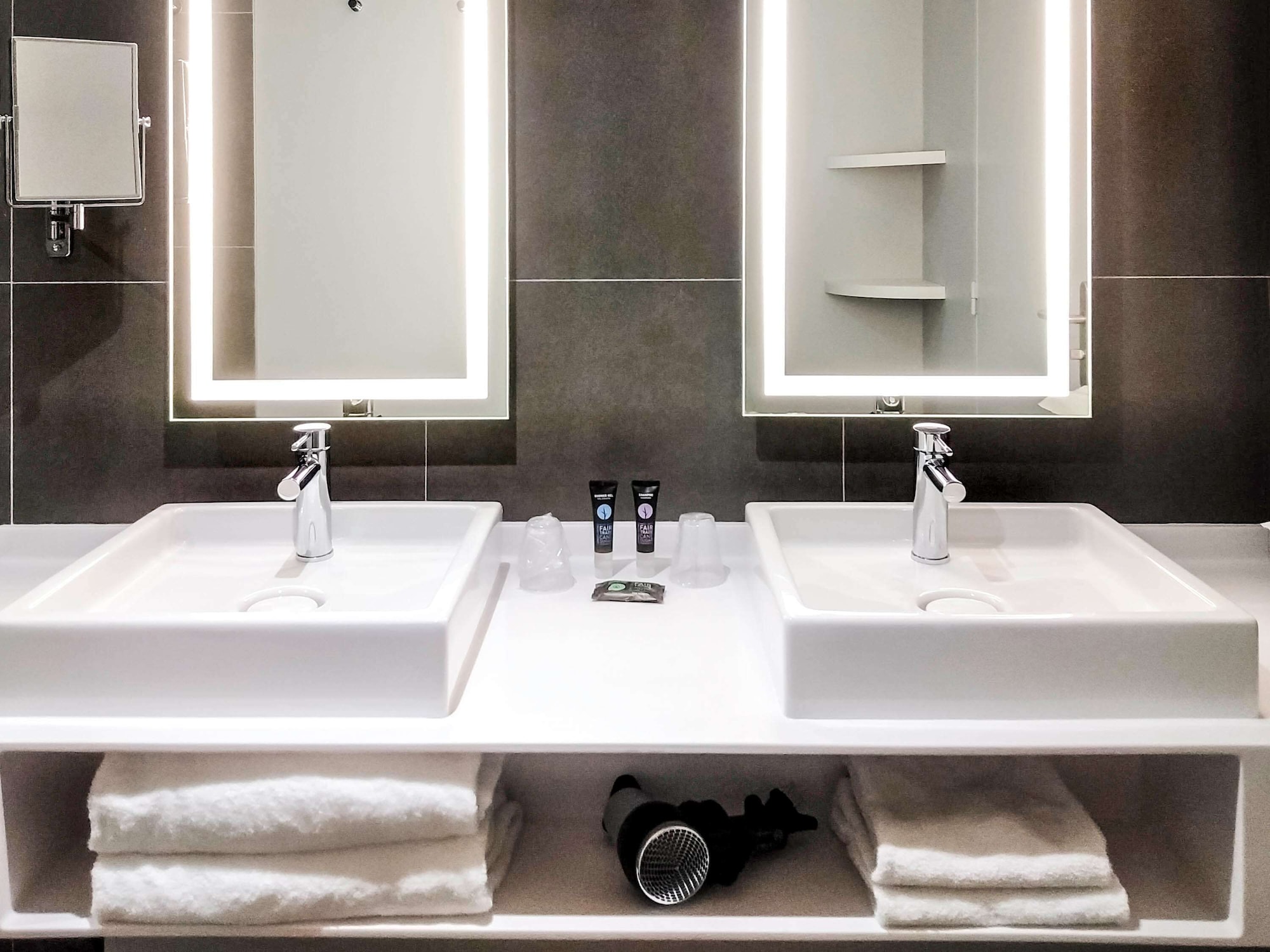 جناح سوبيريور بسرير مزدوج مع أريكة، Novotel Suites Montpellier 8/10