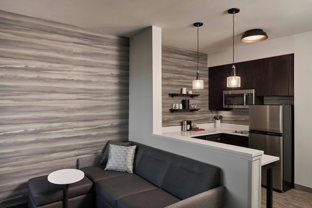 Residence Inn by Marriott Madison 22/43