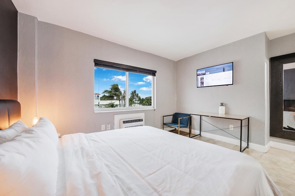 STARLITE HOTEL 17/50