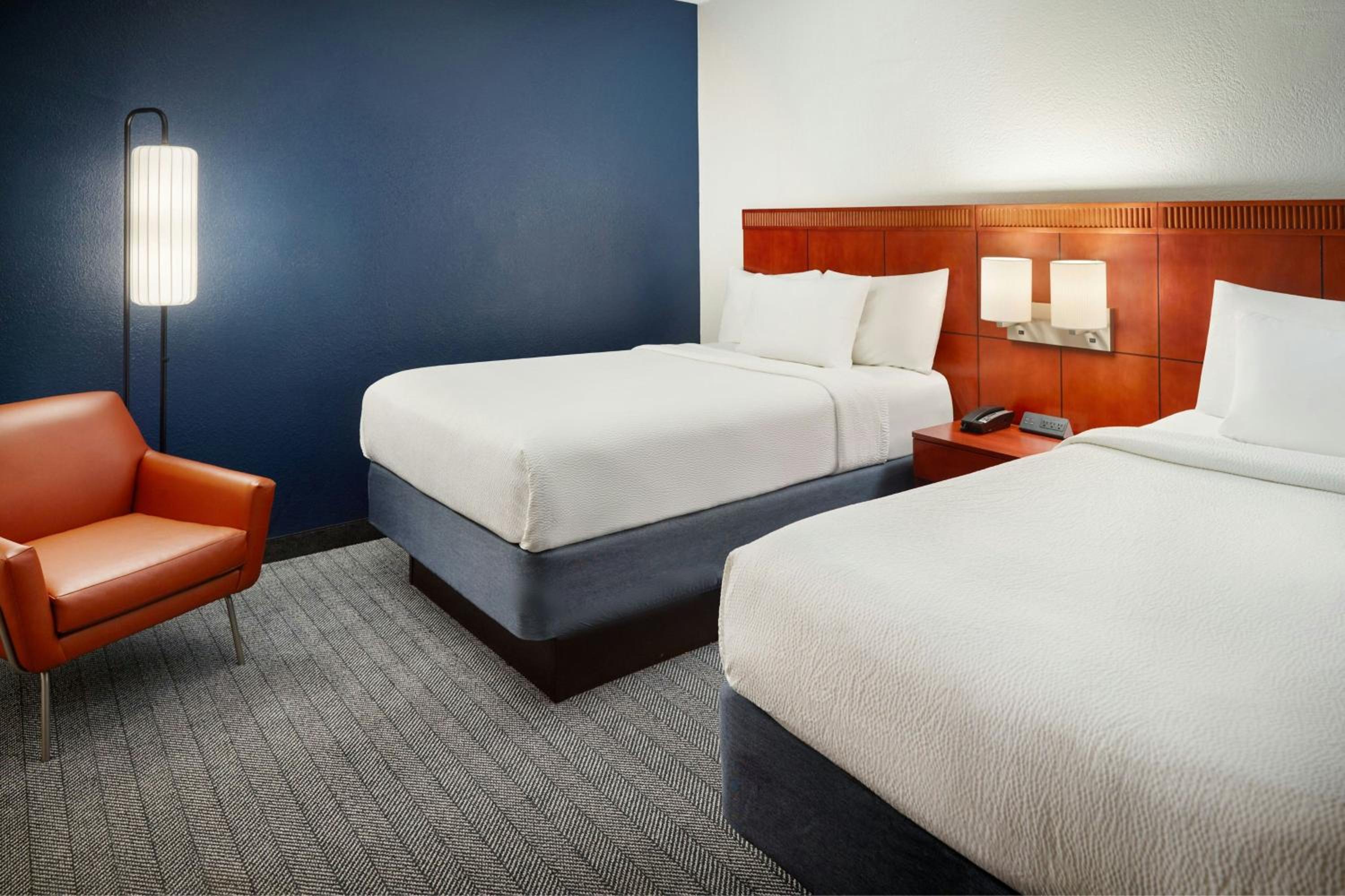 1 Bedroom, Family Suite, 2 Double Beds, Sofa