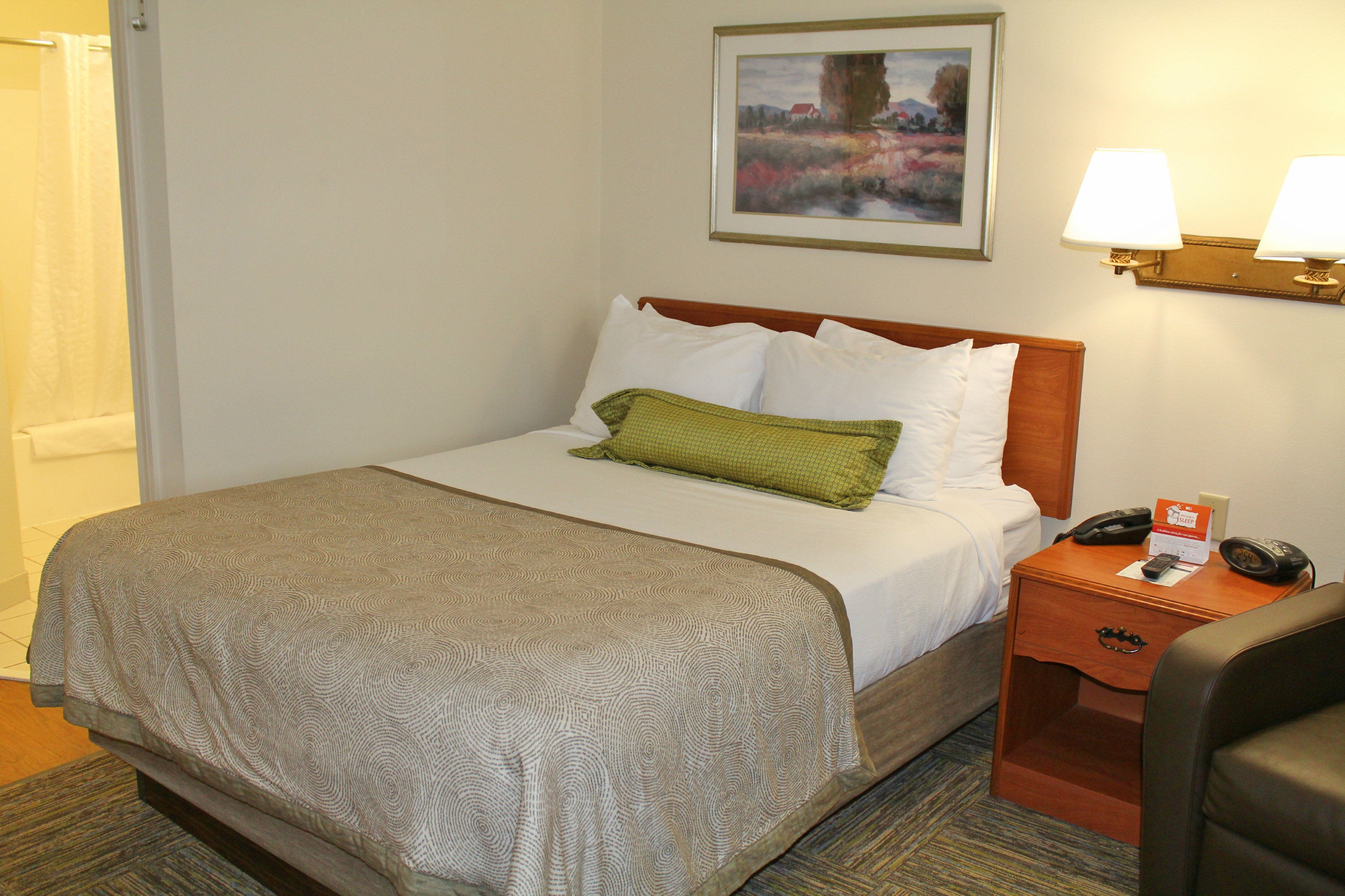 Candlewood Suites Syracuse-Airport 21/75