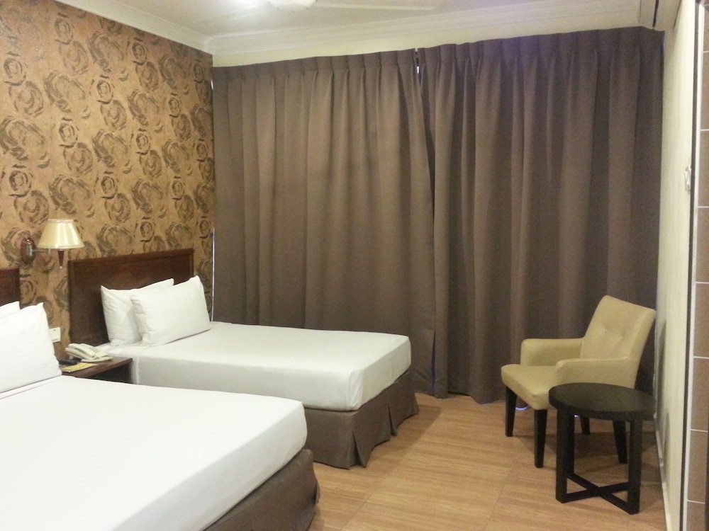 Goodhope Hotel Kelawei 31/71