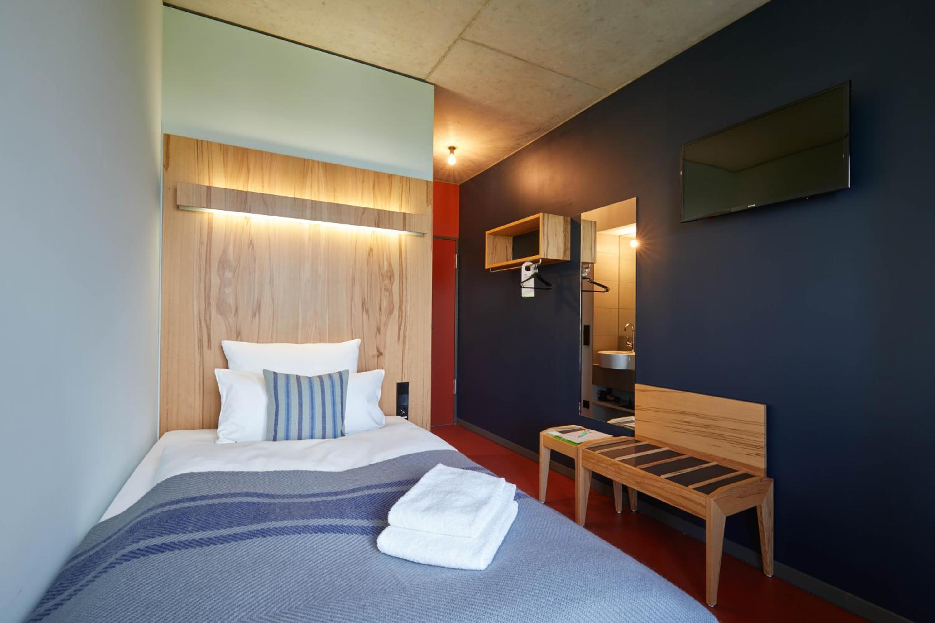Hotel Rossi 6/50