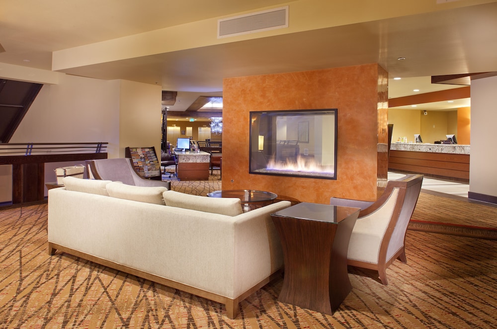 Elevation Hotel And Spa 62/84