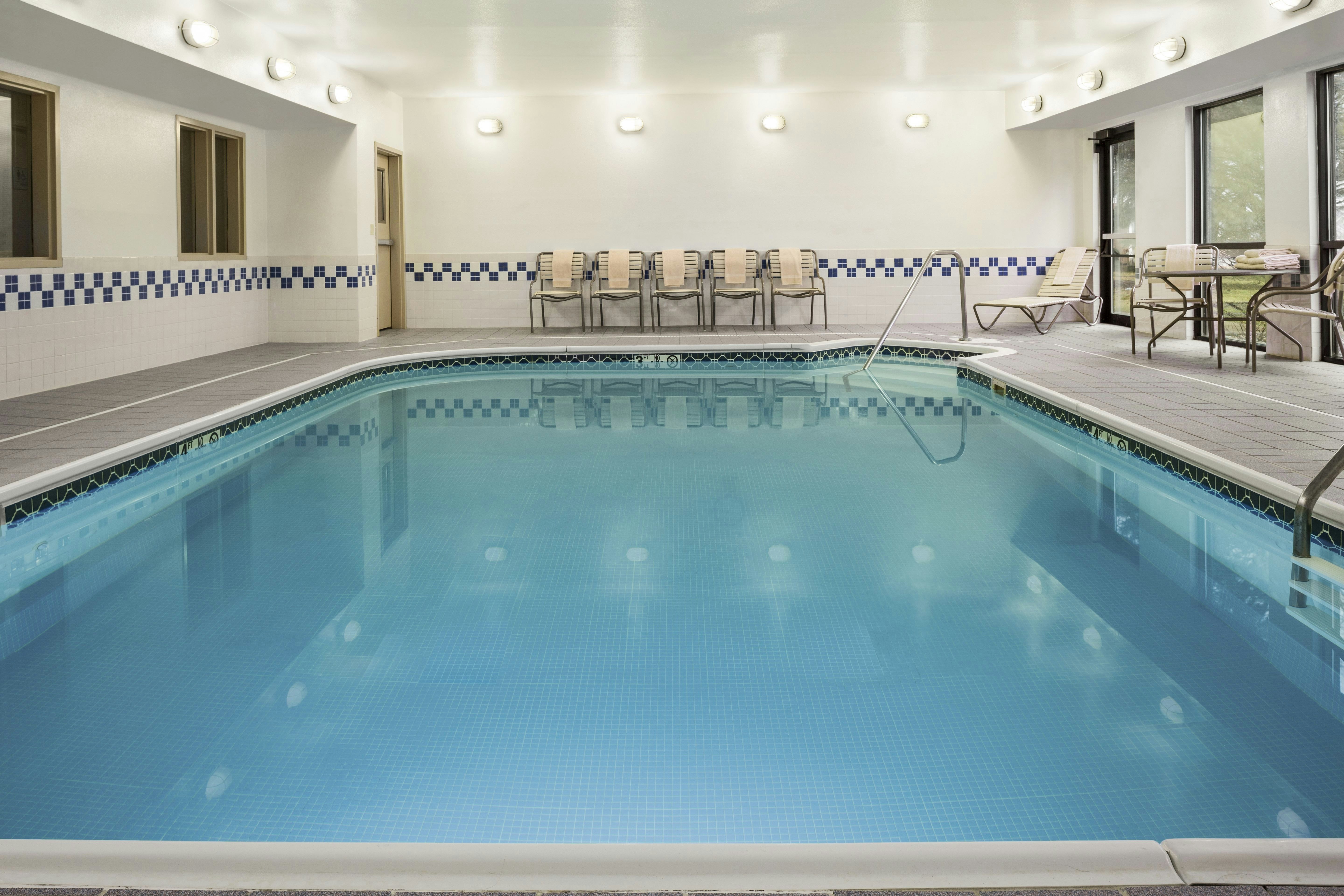 HAMPTON INN FINDLAY 20/37