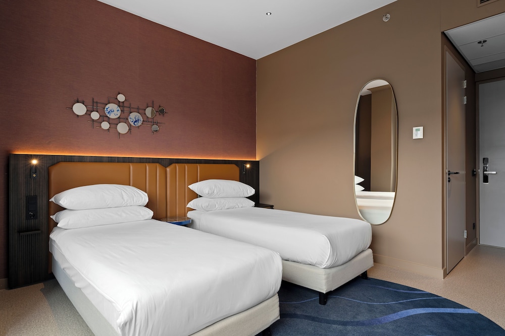 Corendon Amsterdam Schiphol Airport, a Tribute Portfolio Hotel 10/50