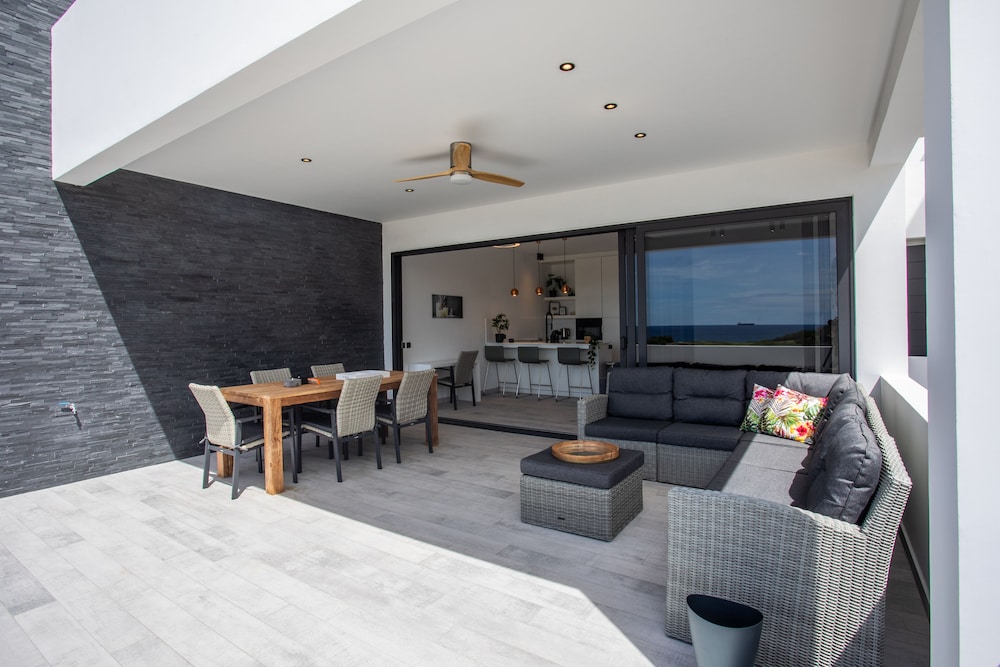 The Reef at Blue Bay Golf & Beach Resort 12/50
