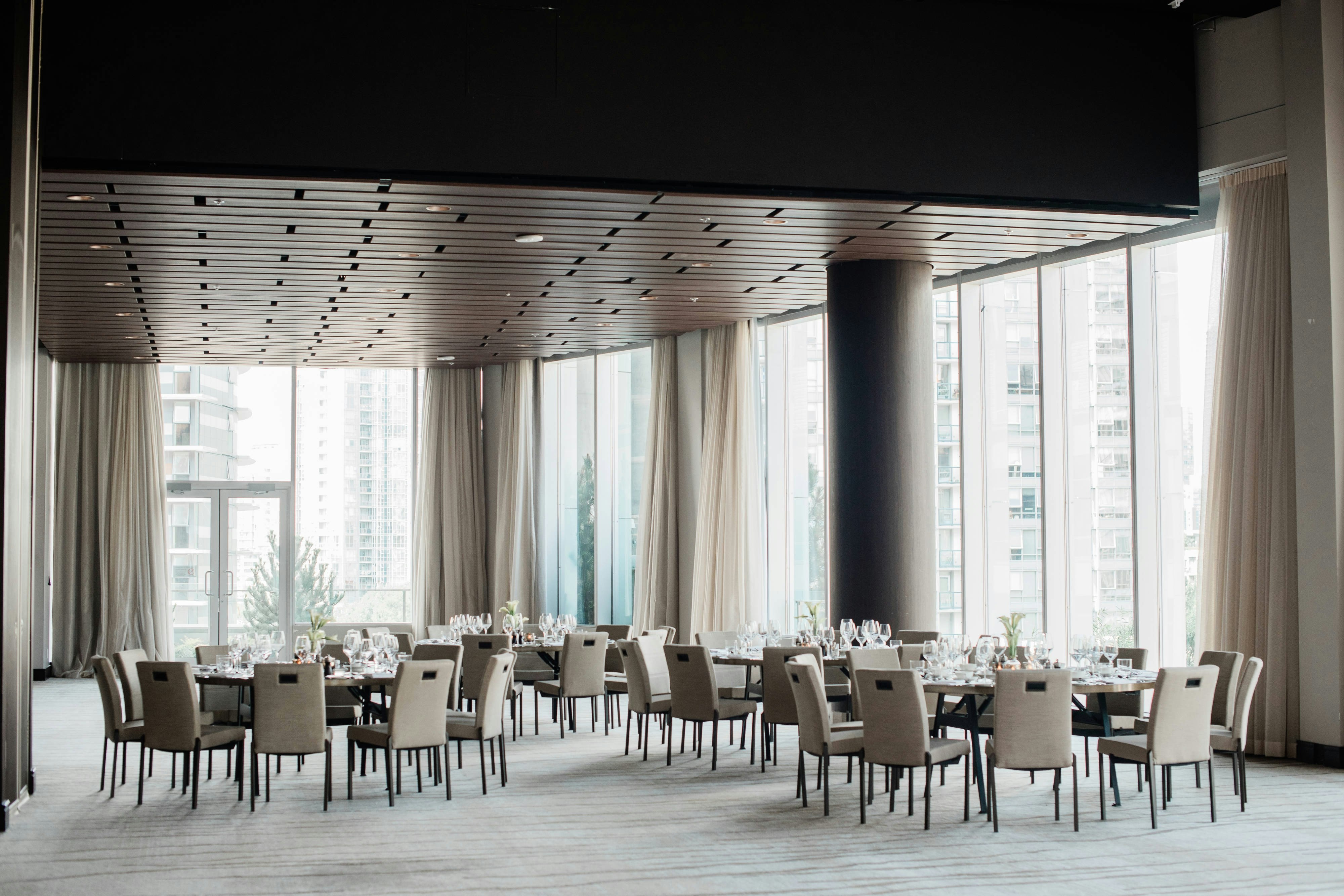 JW MARRIOTT PARQ VANCOUVER 49/52