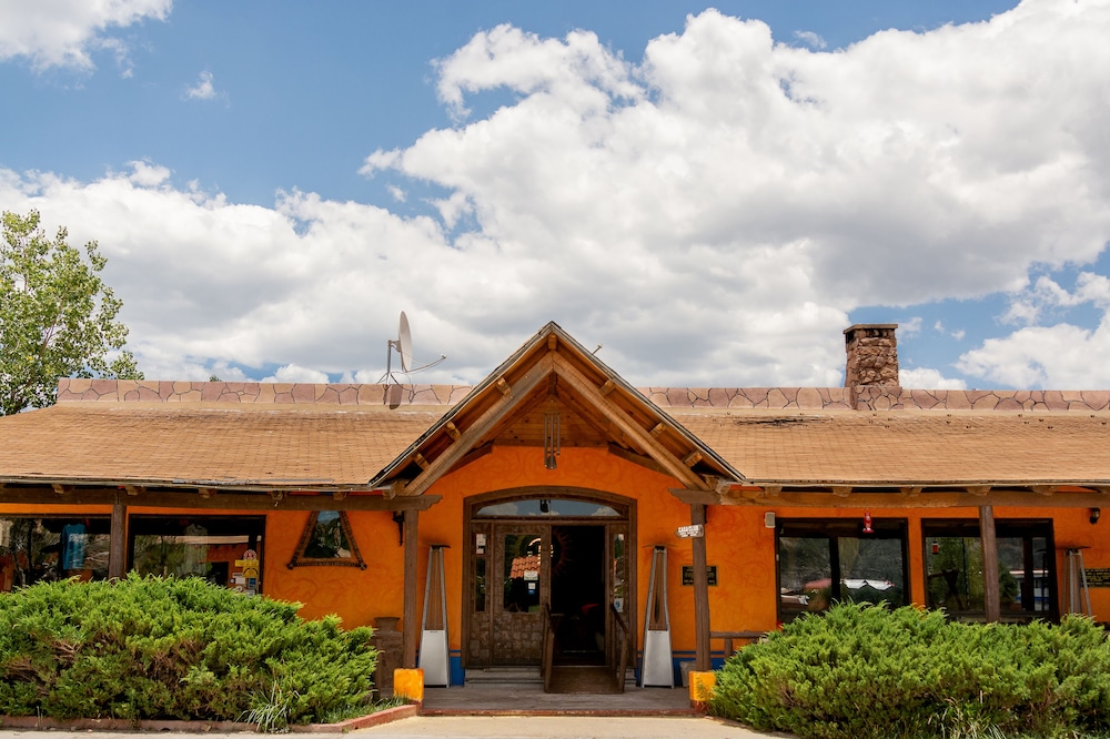 Hotel Villa Mexicana Creel Mountain Lodge 2/50
