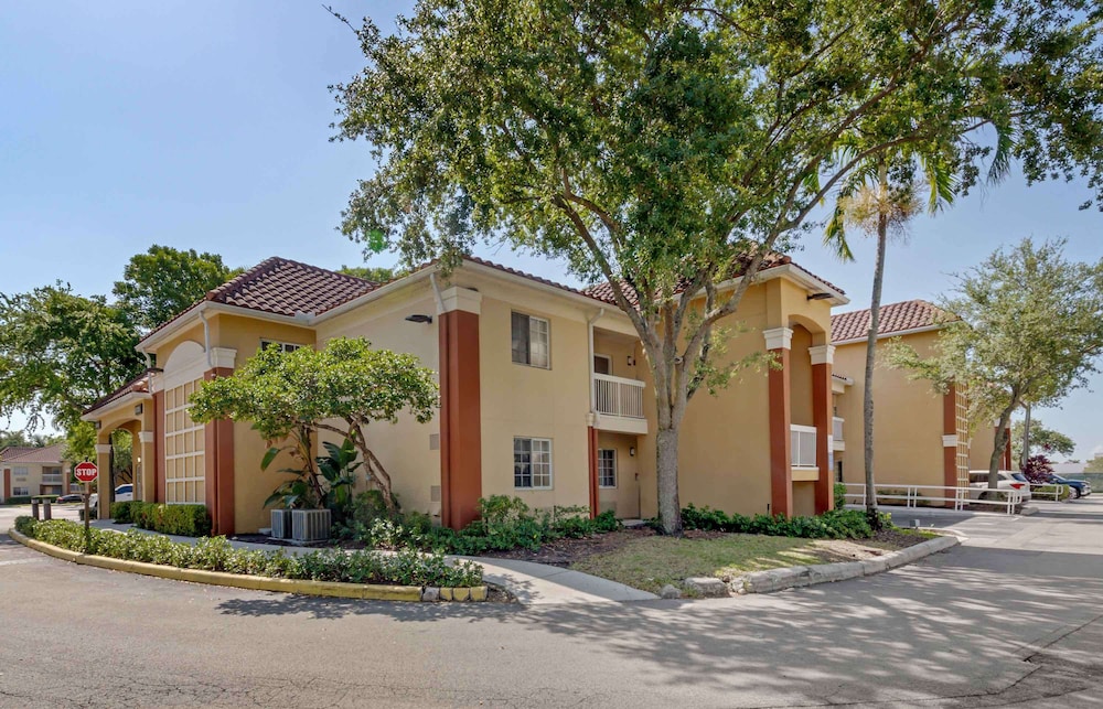 Extended Stay America Suites Miami Airport Doral 2/39