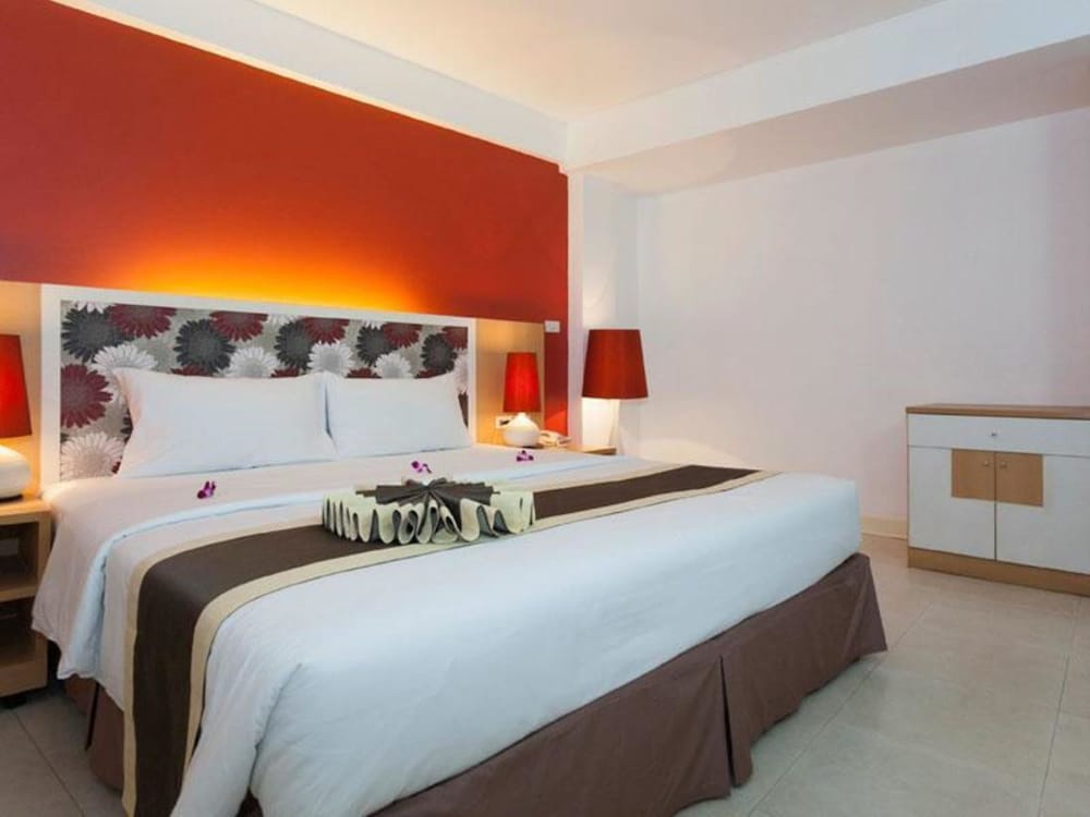 Grand Watergate Hotel 20/50