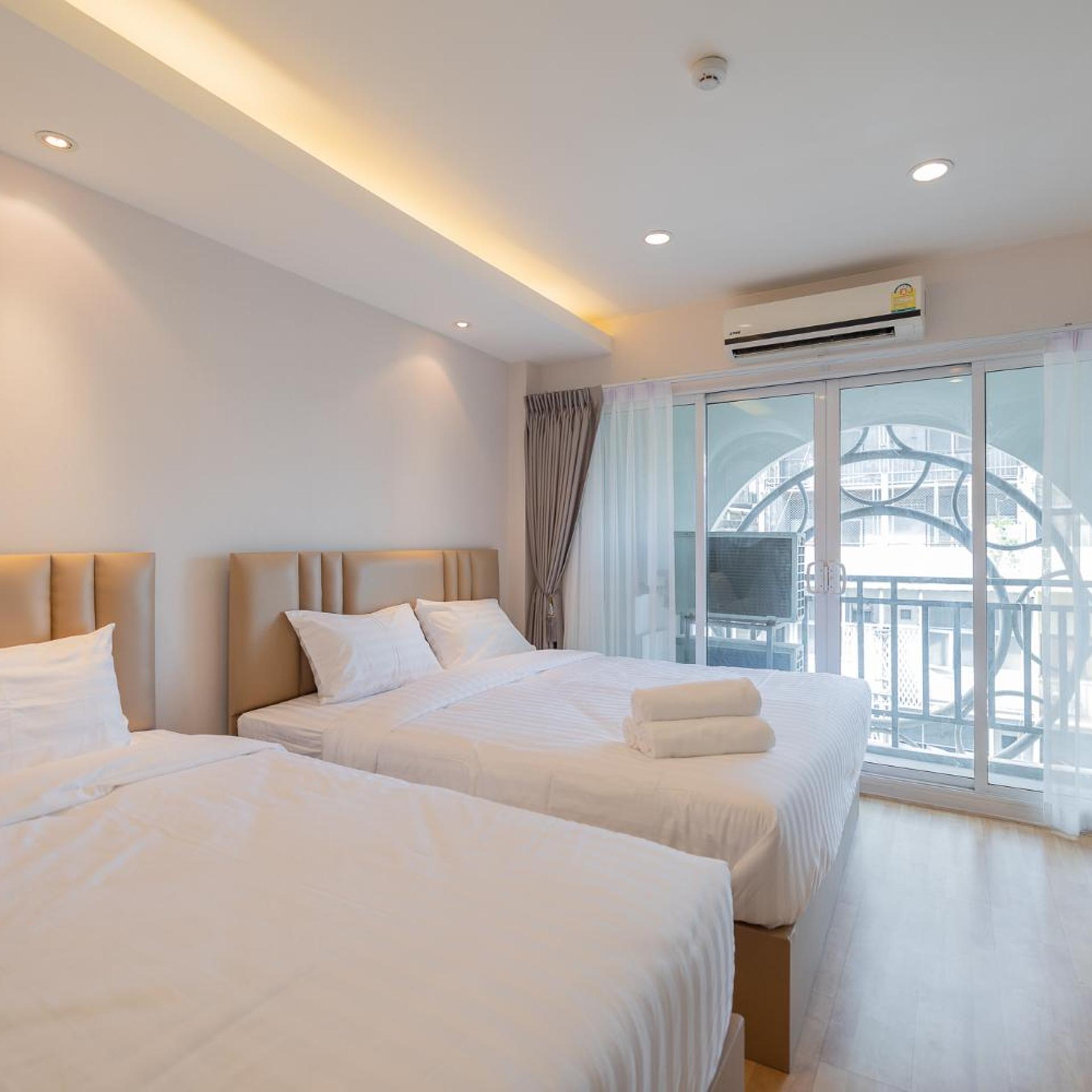 Suite, Triple, Balcony