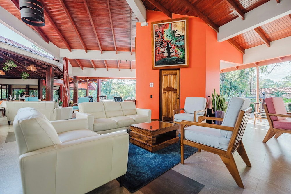 Papagayo Golden Palms Beachfront Hotel 40/65
