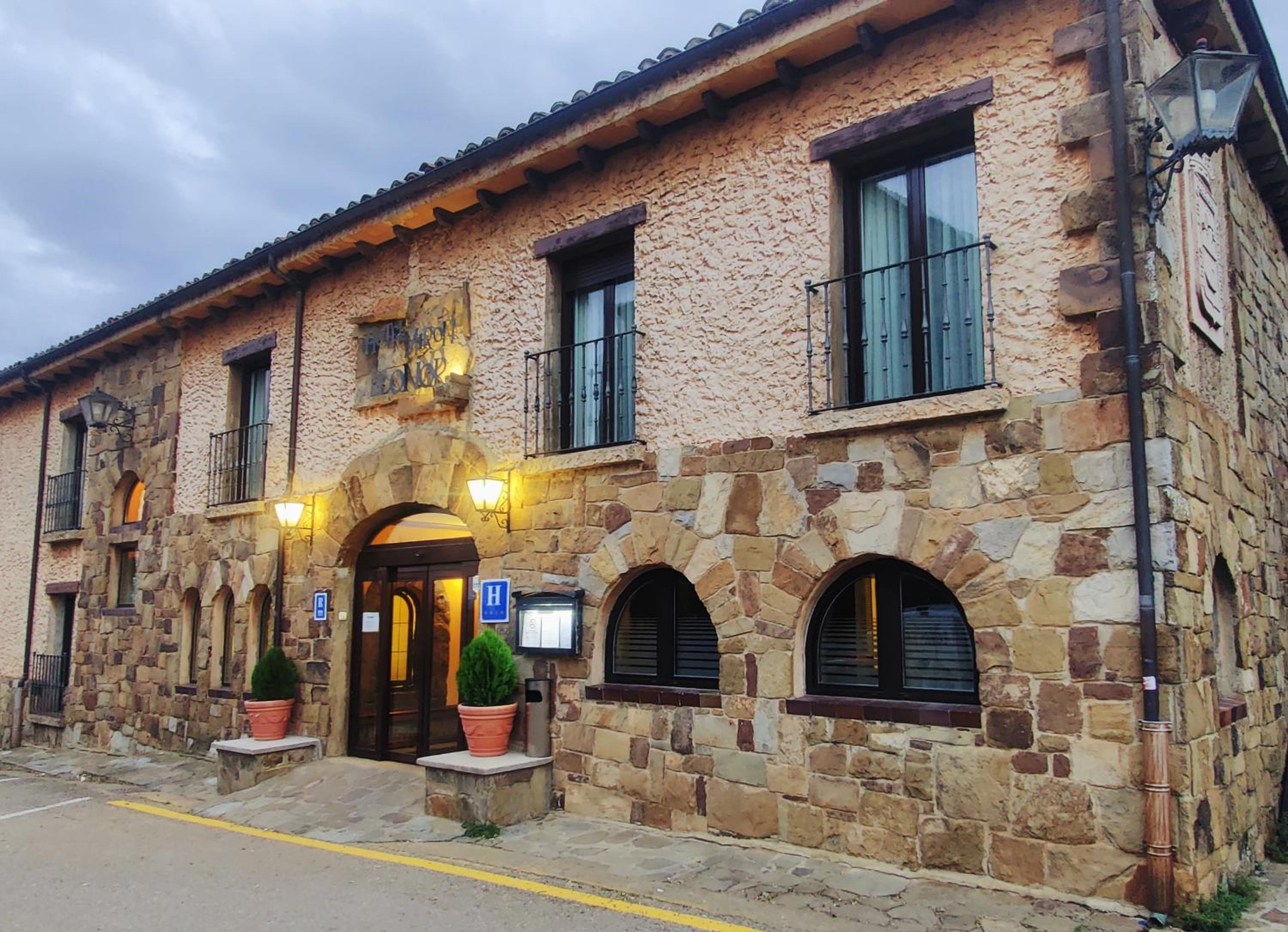 Hotel Leonor Miron 2/55