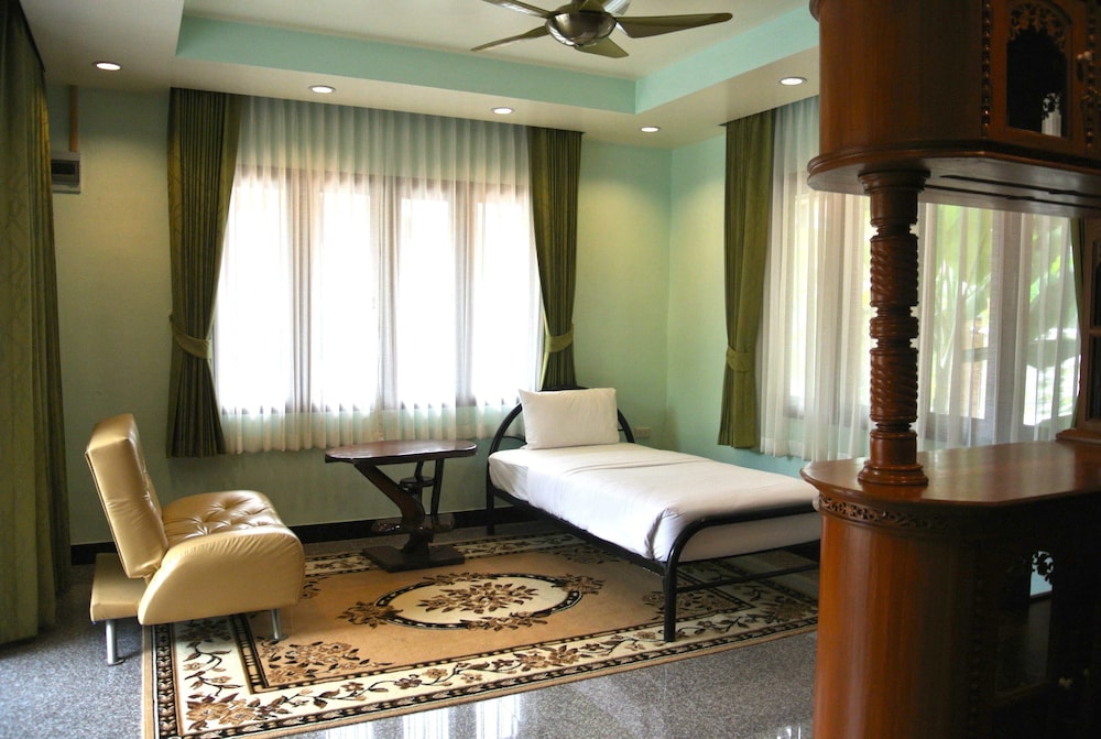 P.S. Thana Resort 29/71