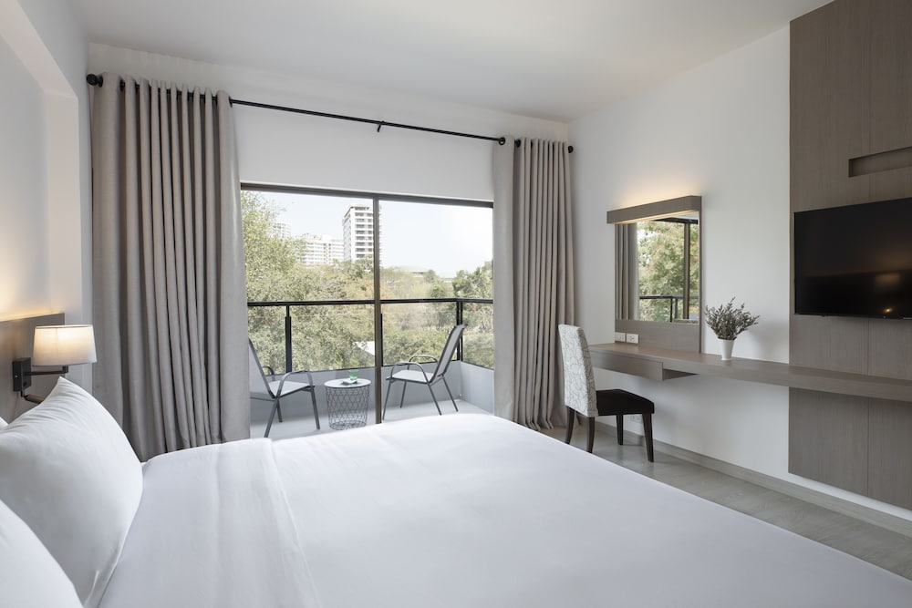 Centara Life Cha-Am Beach Resort Hua Hin 23/74