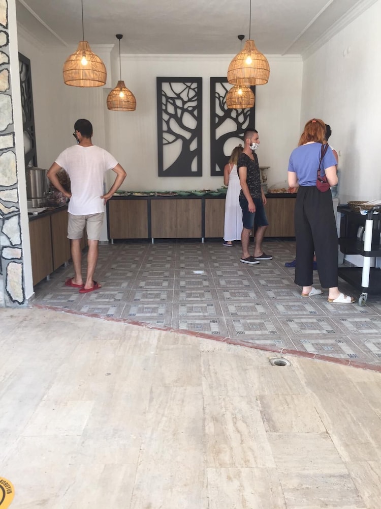 Ates Otel Akyaka 16/46