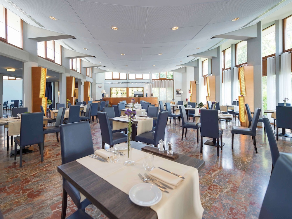 Mercure Tirrenia Green Park 32/50