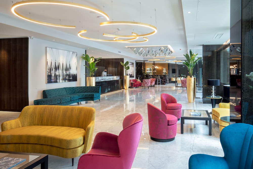 Hotel St Martin 46/63