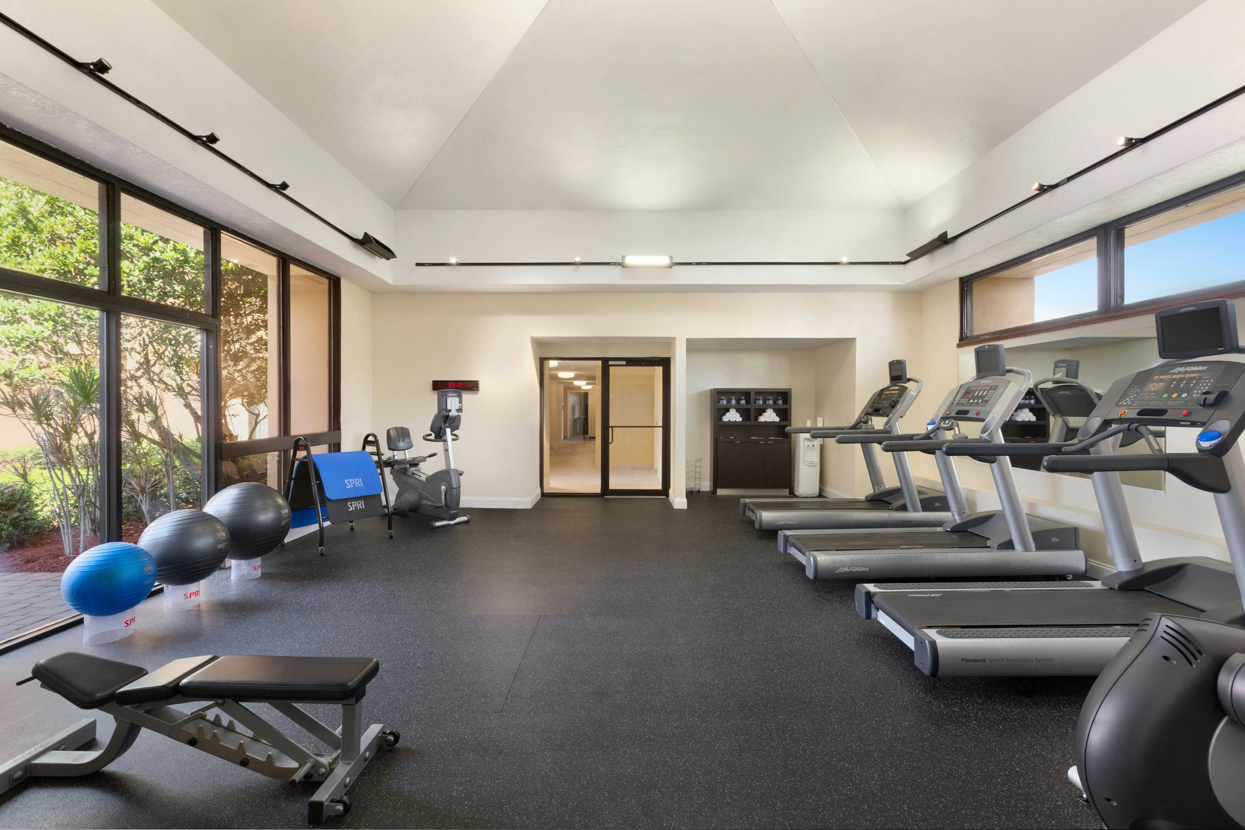 Courtyard by Marriott Fort Myers Cape Coral 8/23