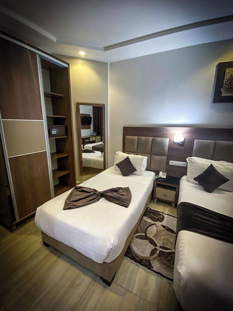 BN Hotel 14/61