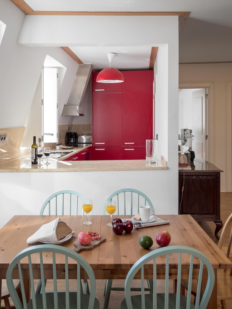 Palacio Camoes Lisbon Serviced Apartments 36/50