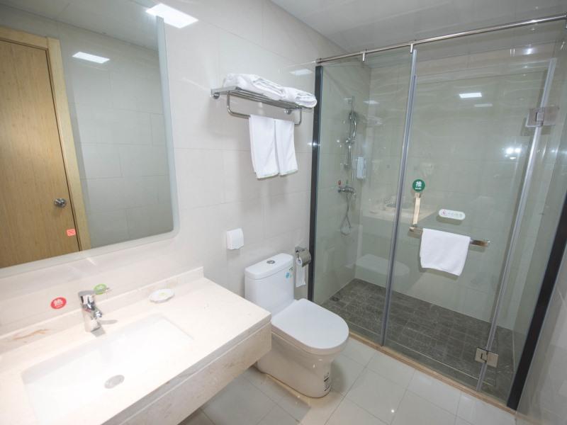 GreenTree Inn Chuzhou City Government Zijin Commercial City Select Hotel 33/35