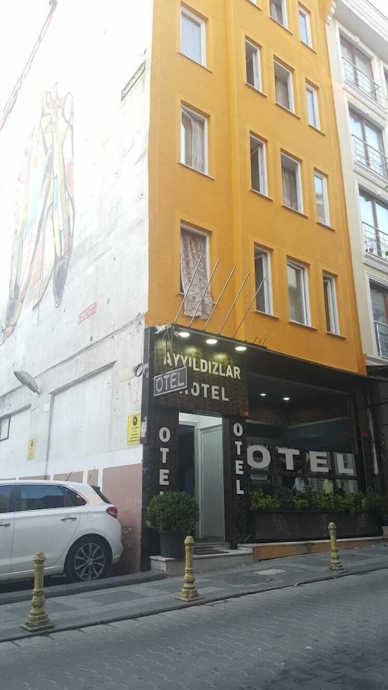 AYYILDIZLAR HOTEL 36/37