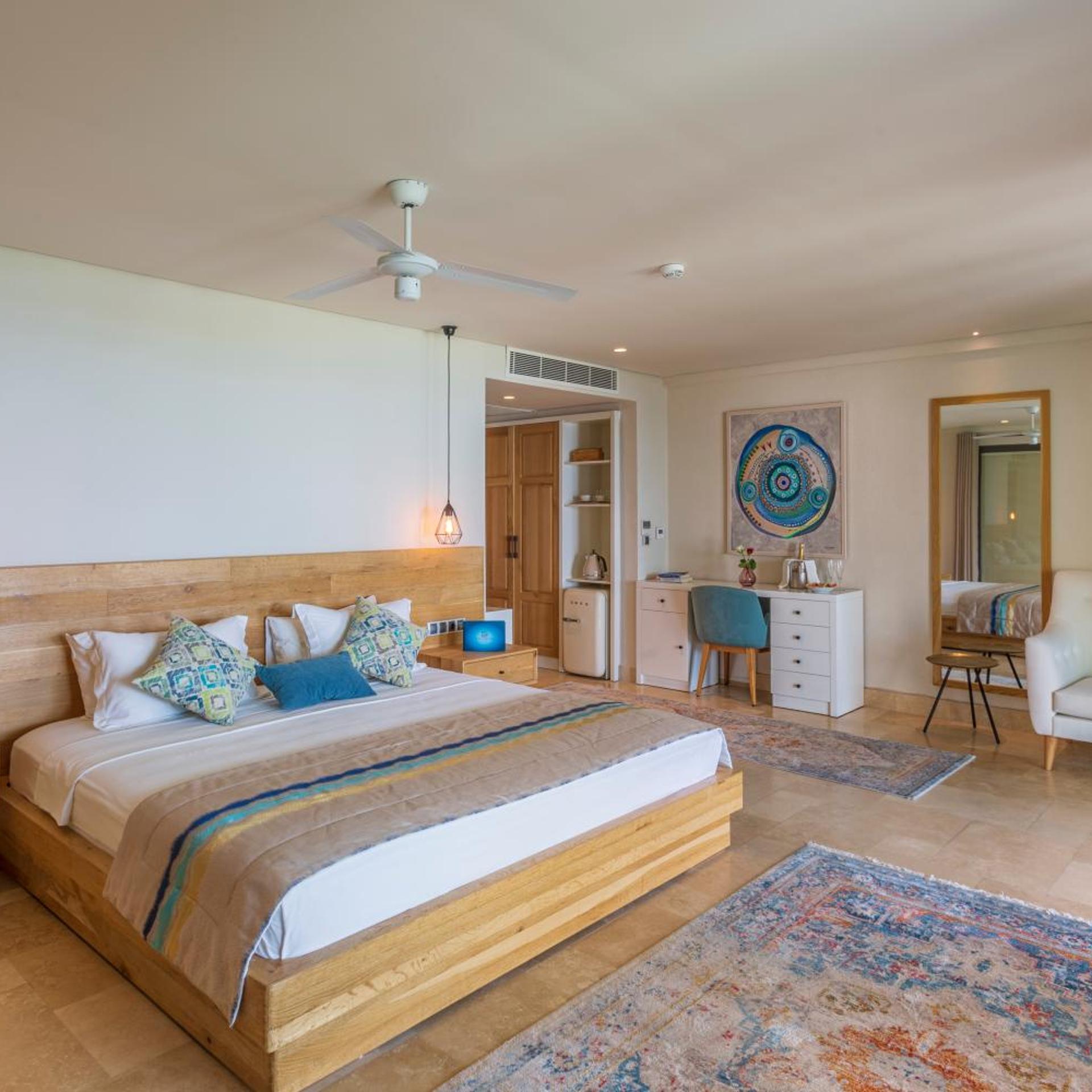 جناح بإطلالة على البحر بشرفة، Ecclesia Boutique Hotel - Adults Only 2/9