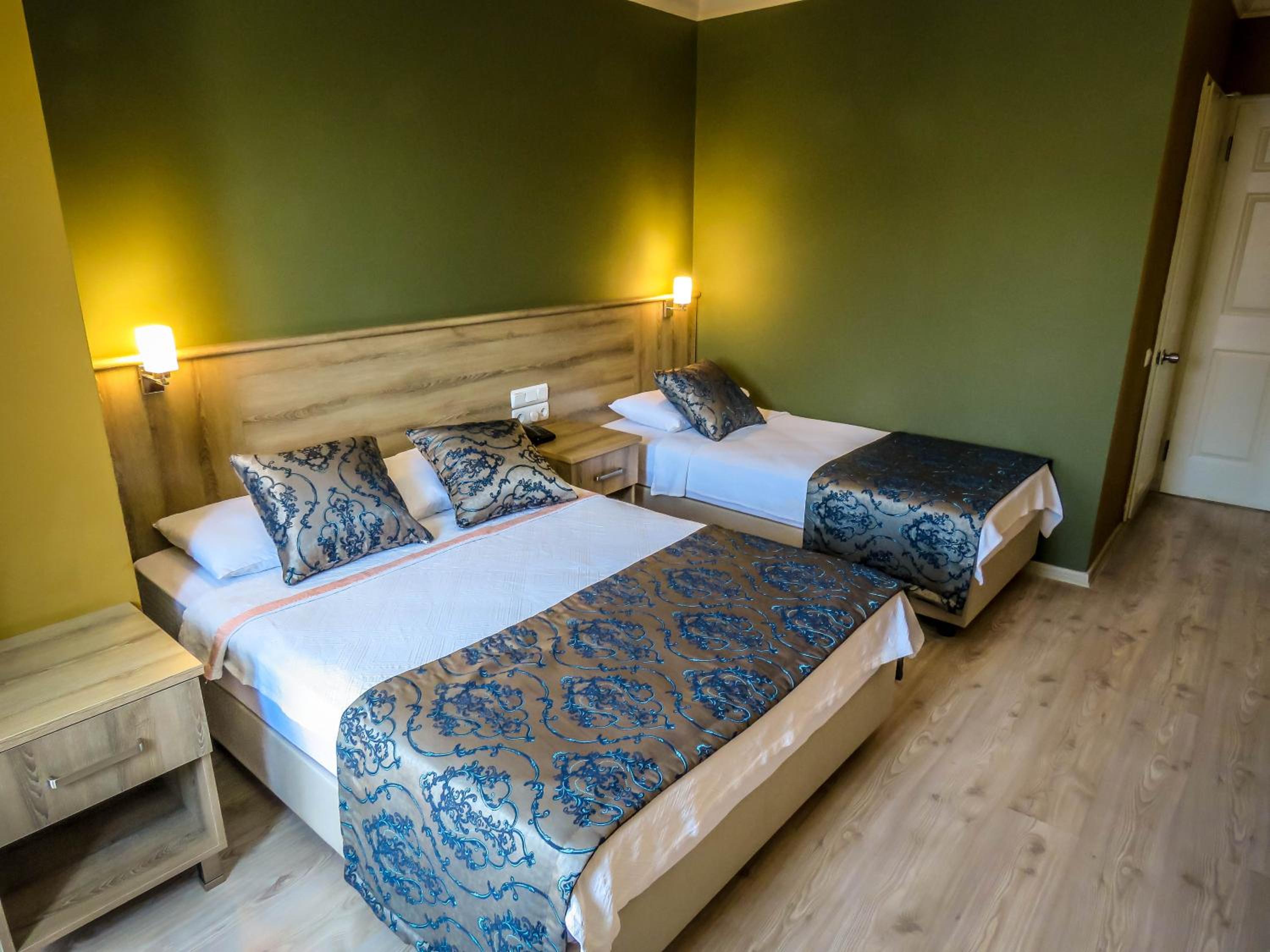 Remer Hotel 16/50
