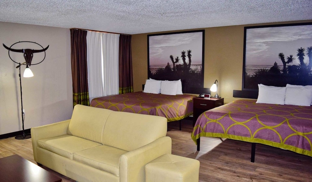 Super 8 By Wyndham Victoria/North/Mall Area 19/35